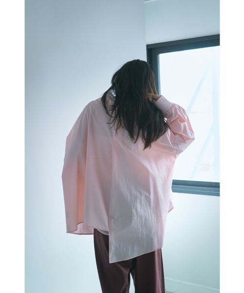 marjour（マージュール）の「HIGH DENSITY COTTON SHIRT（シャツ/ブラウス・レディース・オフホワイト/ピンク・M）」の21枚目の写真