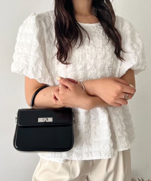 wears(ウェアーズ)の「2wayスクエアショルダーミニバッグ(ショルダーバッグ・レディース・ホワイト/ブラック・FREE)」の13枚目の写真