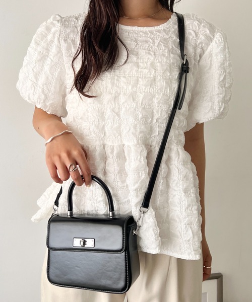wears(ウェアーズ)の「2wayスクエアショルダーミニバッグ(ショルダーバッグ・レディース・ホワイト/ブラック・FREE)」の21枚目の写真
