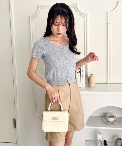 wears(ウェアーズ)の「2wayスクエアショルダーミニバッグ(ショルダーバッグ・レディース・ホワイト/ブラック・FREE)」の8枚目の写真