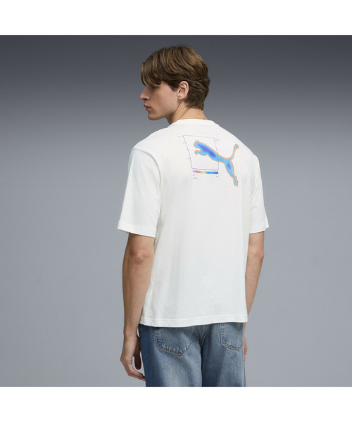 PUMA(プーマ)の「PUMA プーマ メンズ グラフィック バック 半袖 Tシャツ(Tシャツ/カットソー・メンズ・ホワイト/ブラック・XX-LARGE/LARGE/SMALL/X-LARGE/MEDIUM)」の3枚目の写真