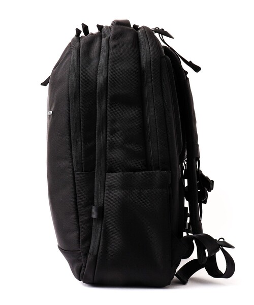 incase(インケース)の「【Incase/インケース】Tracks Backpack 25L(バックパック/リュック・メンズ・ブラック・FREE)」の7枚目の写真