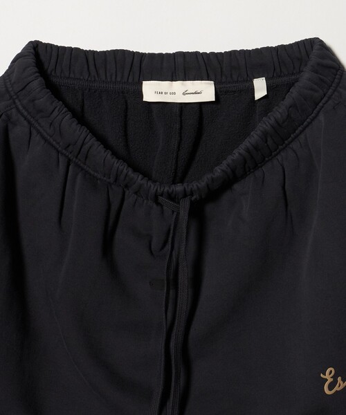 FOG ESSENTIALS(エフオージーエッセンシャルズ)の「<FEAR OF GOD ESSENTIALS>フレア パンツ(スウェットパンツ・メンズ・ブラック/ナチュラル・XS/S/M)」の6枚目の写真
