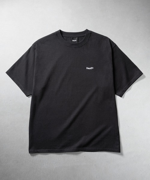 HUF(ハフ)の「HUF eightynine TEE(Tシャツ/カットソー・メンズ・ブラック/グレイッシュベージュ/ホワイト/パープル系その他/ライトブルー・M/L/XL/XXL/XS/S)」の2枚目の写真