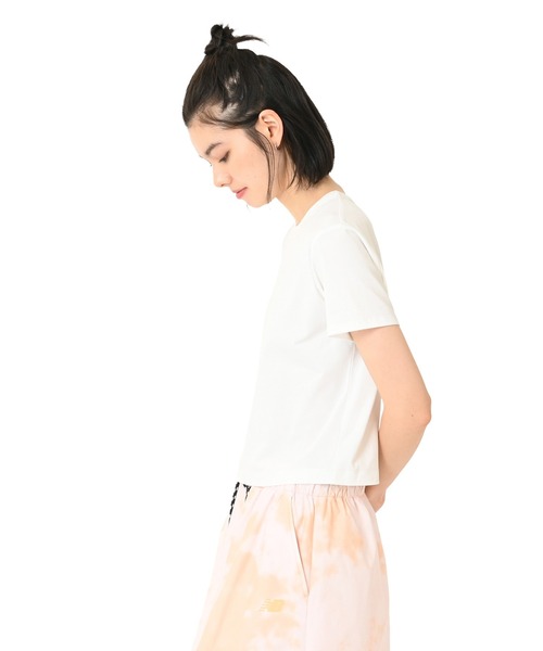 NEW BALANCE(ニューバランス)の「ファンクショナルショートスリーブTシャツ(Tシャツ/カットソー・レディース・ホワイト・SMALL/MEDIUM/LARGE/X-LARGE)」の2枚目の写真