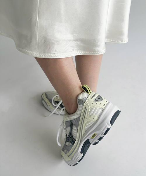 MIZUNO(ミズノ )の「【MIZUNO/ミズノ】MXR SPORT(スニーカー・レディース・イエロー・23cm)」の7枚目の写真