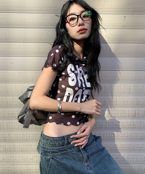 meJane(ミージェーン)の「ドット柄 × BIGロゴ メッシュTシャツ(Tシャツ/カットソー・レディース・ブラック/ホワイト・FREE)」の13枚目の写真