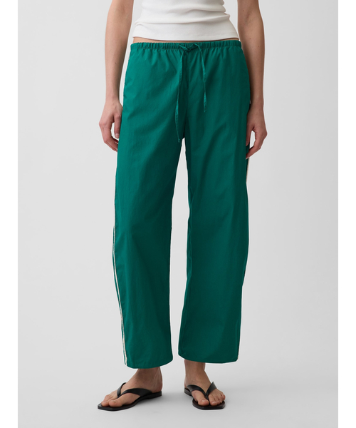 GAP(ギャップ)の「オーガニックコットンポプリン リラックスフィット イージーウエスト ストライプパンツ(その他パンツ・レディース・ブラック/グリーン・S/L/M/XS/XXS)」の13枚目の写真