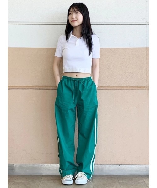 GAP(ギャップ)の「オーガニックコットンポプリン リラックスフィット イージーウエスト ストライプパンツ(その他パンツ・レディース・ブラック/グリーン・S/L/M/XS/XXS)」の9枚目の写真