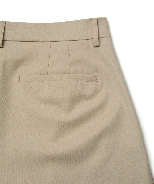 MMIC（エムエムアイシー）の「MORRISON BERMUDA (LIGHT BEIGE)（その他パンツ・メンズ・その他・SMALL/MEDIUM/LARGE）」の5枚目の写真