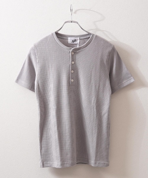 1111clothing(ワンフォークロージング)の「レギュラーフィット サーマル ヘンリーネック Tee / Regular Fit Thermal Henley Neck Tee(Tシャツ/カットソー・メンズ・グレー/カーキ/ブラック/ネイビー・L/M/XL)」の16枚目の写真