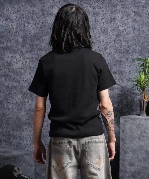 1111clothing(ワンフォークロージング)の「レギュラーフィット サーマル ヘンリーネック Tee / Regular Fit Thermal Henley Neck Tee(Tシャツ/カットソー・メンズ・グレー/カーキ/ブラック/ネイビー・L/M/XL)」の12枚目の写真