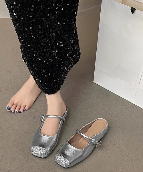 Miniministore（ミニミニストア）の「フラットミュールラメトゥキャップシューズ（パンプス・レディース・シルバー/ブラック・24.0cm/23.5cm/23.0cm/22.5cm/24.5cm）」の8枚目の写真