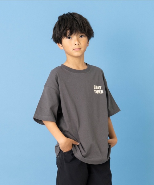and D. petit main（アンドディープティマイン）の「【綿100】【365D.】YUMMY半袖Tシャツ（Tシャツ/カットソー・キッズ・チャコール/イエロー/オートミール/ブラウン・120cm/140cm/100cm/90cm/110cm/130cm）」の2枚目の写真