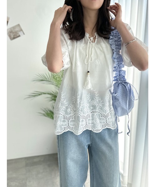 fifth（フィフス）の「キーネックレース5分袖ブラウス（シャツ/ブラウス・レディース・ライトベージュ/ホワイト・M）」の21枚目の写真