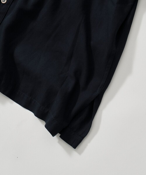 ATON(エイトン)の「【ATON/エイトン】COTTON SILK VIERA LOOSE FIT HALF SLEEVE SHIRT(シャツ/ブラウス・メンズ・ネイビー/グリーン・2/4/6)」の8枚目の写真
