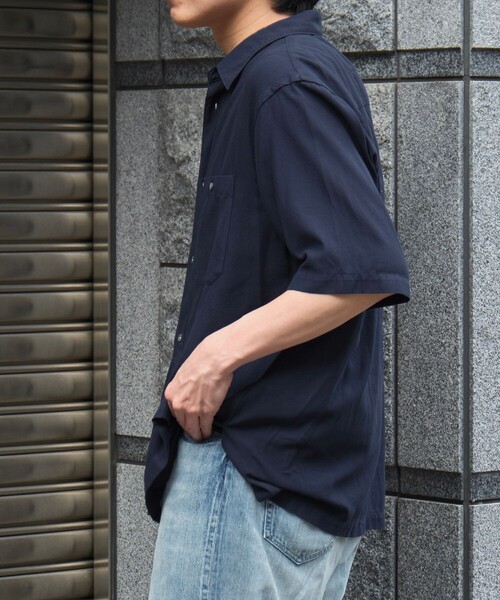 ATON(エイトン)の「【ATON/エイトン】COTTON SILK VIERA LOOSE FIT HALF SLEEVE SHIRT(シャツ/ブラウス・メンズ・ネイビー/グリーン・2/4/6)」の3枚目の写真