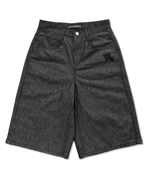 DAMISH(ダミシュ)の「ノンフェイドストライプバミューダパンツ_ブラック(その他パンツ・レディース・ブラック・SMALL/MEDIUM/LARGE)」の4枚目の写真