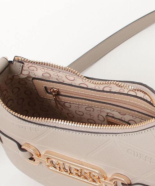 Guess(ゲス)の「CELESTIA Mini Shoulder Bag ショルダーバッグ(ショルダーバッグ・レディース・ブラック/ライトベージュ・ONE SIZE)」の4枚目の写真