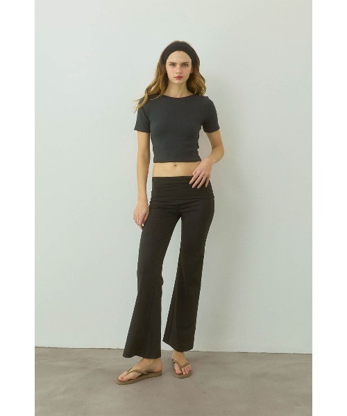 ALEXIA STAM(アリシアスタン)の「Turn-up Waist Flared Pants /ターンアップウエストパンツ(その他パンツ・レディース・ブラウン/ブラック/グレイッシュベージュ・M/S/L)」の2枚目の写真