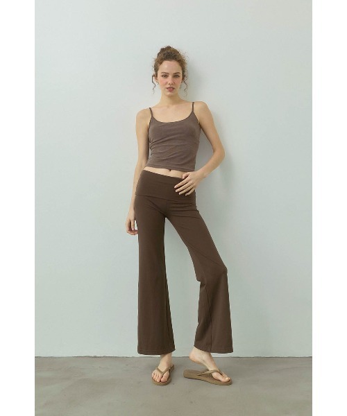 ALEXIA STAM(アリシアスタン)の「Turn-up Waist Flared Pants /ターンアップウエストパンツ(その他パンツ・レディース・ブラウン/ブラック/グレイッシュベージュ・M/S/L)」の9枚目の写真