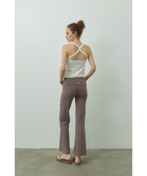 ALEXIA STAM(アリシアスタン)の「Turn-up Waist Flared Pants /ターンアップウエストパンツ(その他パンツ・レディース・ブラウン/ブラック/グレイッシュベージュ・M/S/L)」の13枚目の写真