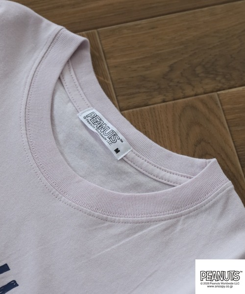 PEANUTS（ピーナッツ）の「PEANUTS JOE COOL柄サガラ刺繍天竺半袖Tシャツ（Tシャツ/カットソー・メンズ・ネイビー/オフホワイト/ライトパープル・L/M/LL）」の9枚目の写真
