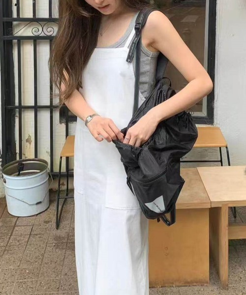 YUGA(ユーガ)の「YUGA_YGMC Korean-style Denim overall dress(ワンピース・レディース・ブラック/ホワイト・FREE)」の6枚目の写真