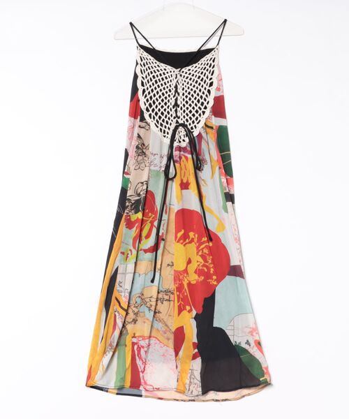Desigual（デシグアル）の「アブストラクトアートキャミロングワンピース【2026-2027年秋冬新作】（ワンピース・レディース・ブラック・XS/S/M/L/XL）」の5枚目の写真