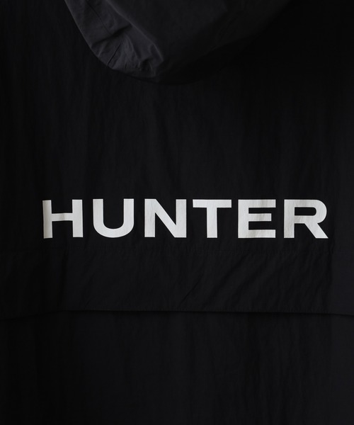 HUNTER(ハンター)の「HUNTER ユニセックス トラベル ポンチョ(ポンチョ・レディース・ブラック・ONE SIZE)」の2枚目の写真