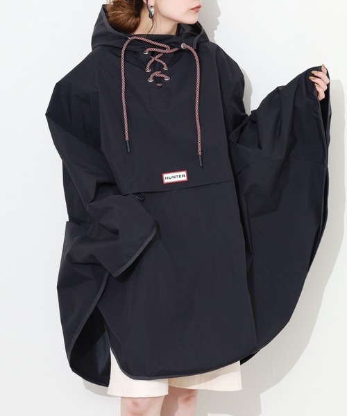 HUNTER(ハンター)の「HUNTER ユニセックス トラベル ポンチョ(ポンチョ・レディース・ブラック・ONE SIZE)」の16枚目の写真