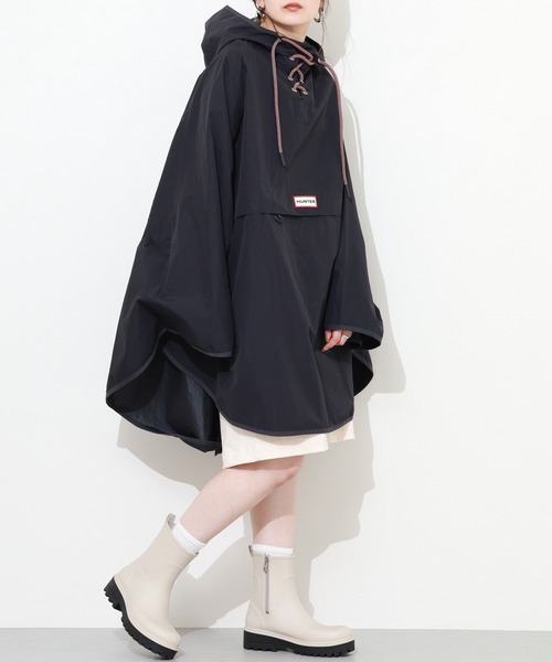 HUNTER(ハンター)の「HUNTER ユニセックス トラベル ポンチョ(ポンチョ・レディース・ブラック・ONE SIZE)」の14枚目の写真