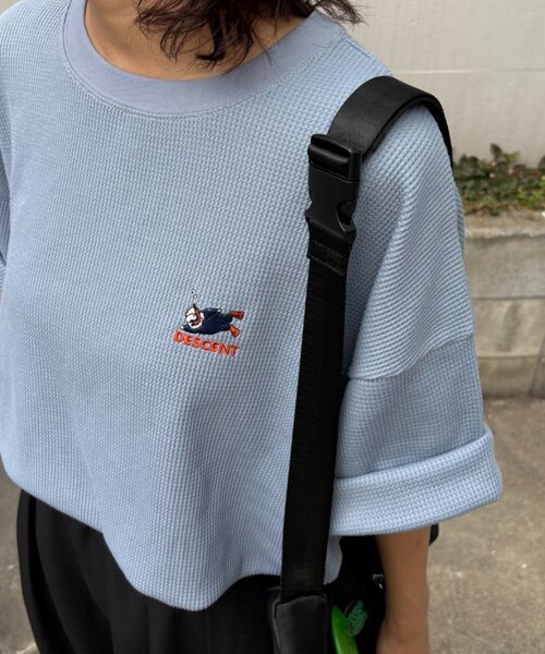 CIAOPANIC TYPY（チャオパニックティピー）の「【ユニセックス】OJISAN刺繍バックプリントワッフルTEE（Tシャツ/カットソー・レディース・チャコールグレー/ライトグレー/オフホワイト/サックスブルー・LARGE/MEDIUM）」の21枚目の写真