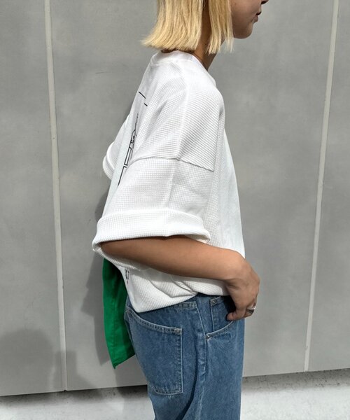 CIAOPANIC TYPY（チャオパニックティピー）の「【ユニセックス】OJISAN刺繍バックプリントワッフルTEE（Tシャツ/カットソー・レディース・チャコールグレー/ライトグレー/オフホワイト/サックスブルー・LARGE/MEDIUM）」の8枚目の写真