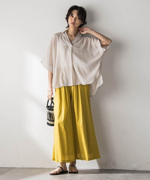 MAYSON GREY(メイソングレイ)の「麻調シアーBACKタックスキッパーブラウス(シャツ/ブラウス・レディース・ブラウン/ブラック/ベージュ・M)」の14枚目の写真