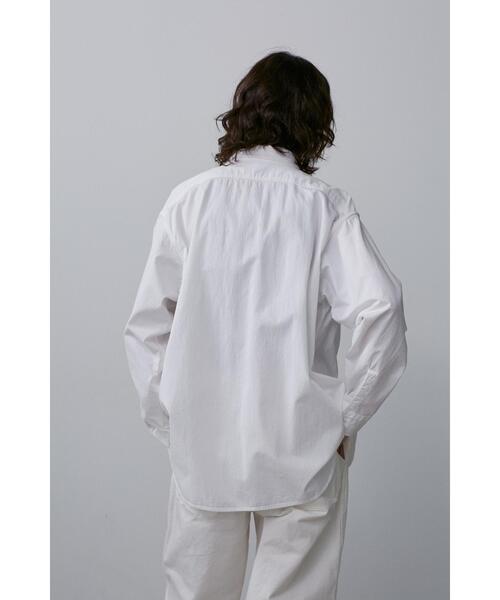 Y(ワイ)の「Y / ORGANIC COTTON HIGH DENSITY SATIN SHIRT(シャツ/ブラウス・メンズ・ネイビー/ホワイト・MEDIUM/LARGE)」の5枚目の写真