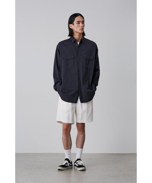 Y(ワイ)の「Y / ORGANIC COTTON HIGH DENSITY SATIN SHIRT(シャツ/ブラウス・メンズ・ネイビー/ホワイト・MEDIUM/LARGE)」の11枚目の写真