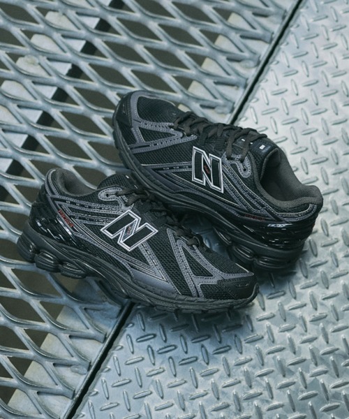NEW BALANCE(ニューバランス)の「1906R U19069L0(スニーカー・メンズ・ブラック・26.0cm/25.0cm/24.0cm/23.0cm/30.0cm/28.5cm/27.5cm/26.5cm/25.5cm/24.5cm/23.5cm/22.5cm/29.0cm/28.0cm/27.0cm)」の6枚目の写真