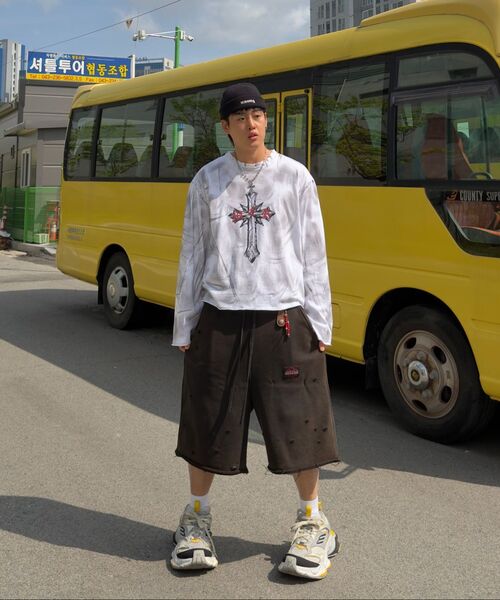 MWOONG(ムン)の「Washed destroyed bermuda P BRO(スウェットパンツ・レディース・その他・FREE)」の7枚目の写真