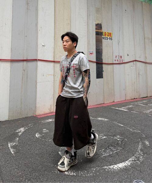 MWOONG(ムン)の「Washed destroyed bermuda P BRO(スウェットパンツ・レディース・その他・FREE)」の8枚目の写真