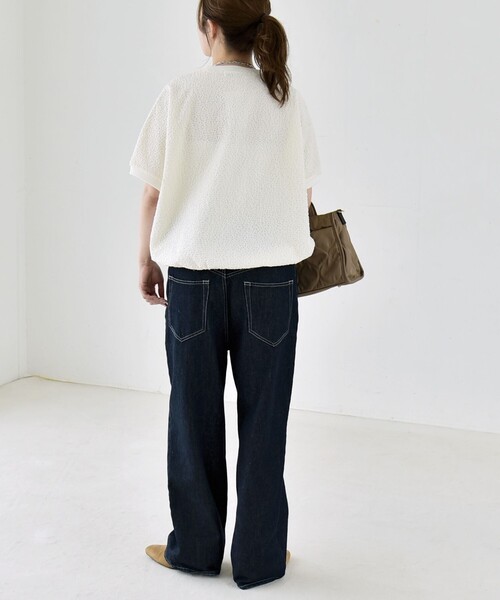 quaranciel(カランシエル)の「quaranciel:〈洗濯機可能〉カットジャカード ルーズ フレンチスリーブ プルオーバー(Tシャツ/カットソー・レディース・オフホワイト/ライトグリーン/ブラック・ONE SIZE)」の5枚目の写真