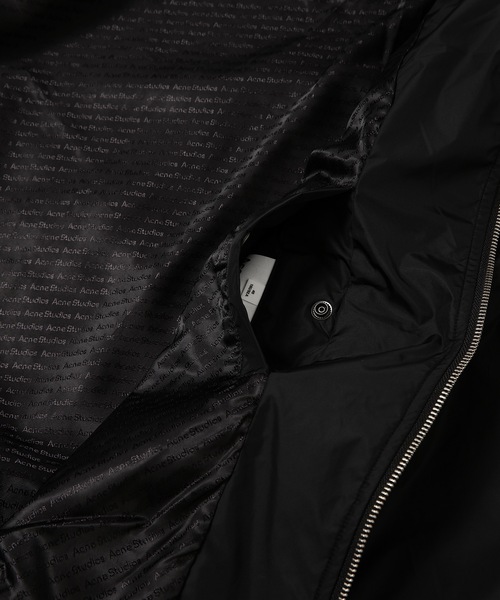 Acne Studios(アクネストゥディオズ)の「RW-MN-OUTW000051(その他アウター・メンズ・ブラック/ライラック・46)」の11枚目の写真