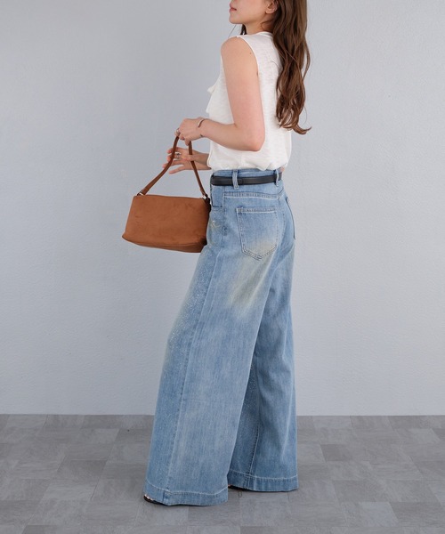 murea(ミュレア)の「フロントラメヴィンテージ加工ワイドデニムパンツ(デニムパンツ・レディース・ライトブルー・M/S)」の7枚目の写真
