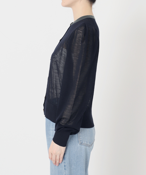 IENA(イエナ)の「LOWER/ローヴァー 18G Tucked power shoulder ニット LW-77(カーディガン/ボレロ・レディース・ネイビー/ブラウン・FREE)」の15枚目の写真