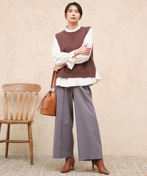 MK MICHEL KLEIN（エムケーミッシェルクラン）の「[洗える/イージーケア/抗ピリング/ナチュラルストレッチ]ストレートワイドシルエットパンツ（無地）（スラックス・レディース・グレー/ブラック・38）」の8枚目の写真