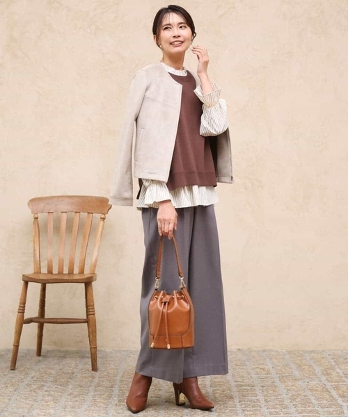 MK MICHEL KLEIN（エムケーミッシェルクラン）の「[洗える/イージーケア/抗ピリング/ナチュラルストレッチ]ストレートワイドシルエットパンツ（無地）（スラックス・レディース・グレー/ブラック・38）」の9枚目の写真