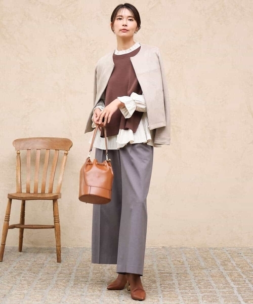 MK MICHEL KLEIN（エムケーミッシェルクラン）の「[洗える/イージーケア/抗ピリング/ナチュラルストレッチ]ストレートワイドシルエットパンツ（無地）（スラックス・レディース・グレー/ブラック・38）」の10枚目の写真