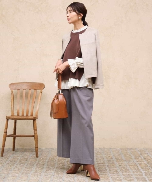 MK MICHEL KLEIN（エムケーミッシェルクラン）の「[洗える/イージーケア/抗ピリング/ナチュラルストレッチ]ストレートワイドシルエットパンツ（無地）（スラックス・レディース・グレー/ブラック・38）」の12枚目の写真