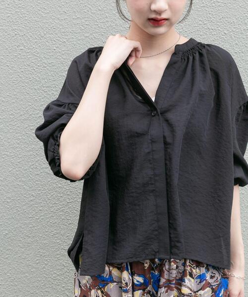 ITEMS URBANRESEARCH(アイテムズ アーバンリサーチ)の「スキッパーPEボイルシャツ(シャツ/ブラウス・レディース・オフホワイト/ブラック/ブルー/キャメル・FREE)」の20枚目の写真