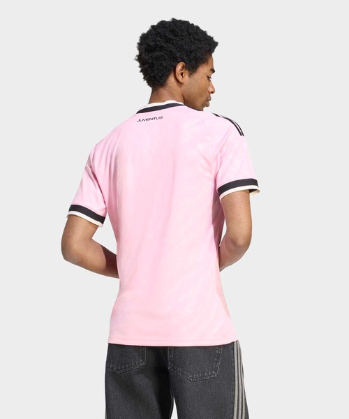 adidas（アディダス）の「ユベントス 26/27 アウェイ ユニフォーム / アディダス adidas（Tシャツ/カットソー・メンズ・ピンク・LARGE/XXX-LARGE/XX-LARGE/X-LARGE/SMALL/MEDIUM）」の5枚目の写真
